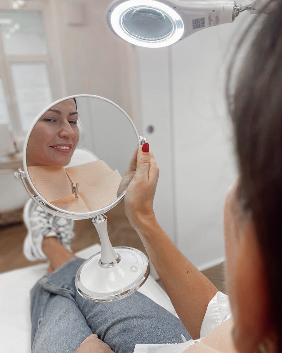 Zaczynamy nowy tydzień. 💪🏼
Życzymy Wam pięknego poniedziałku, tak pięknego jak uśmiech zadowolonej pacjentki po zabiegu! ☺️
#MEDISTIC #dermatologia #diabetologia #okulistyka #okulista #medycynaestetyczna #wenerologia #dermatolog #okulista #diabetolog #gabinetylekarskie #gabinetylekarskiepoznań #wenerologiapoznan #dermatologpoznań #medycynaestetycznapoznan